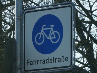Schild einer Fahrradstraße