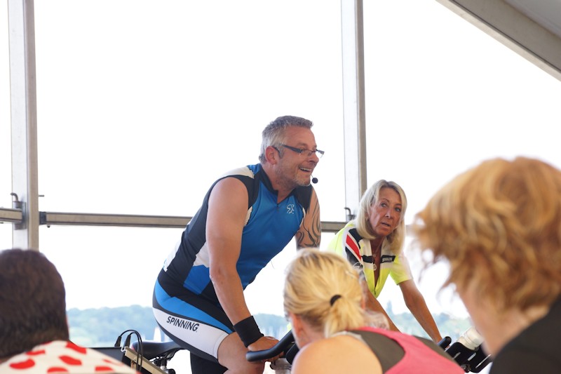 Instruktor beim Spinning® am Meer Instruktor beim Spinning® am Meer