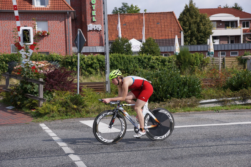 Rennradfhrer beim Bärentriathlon