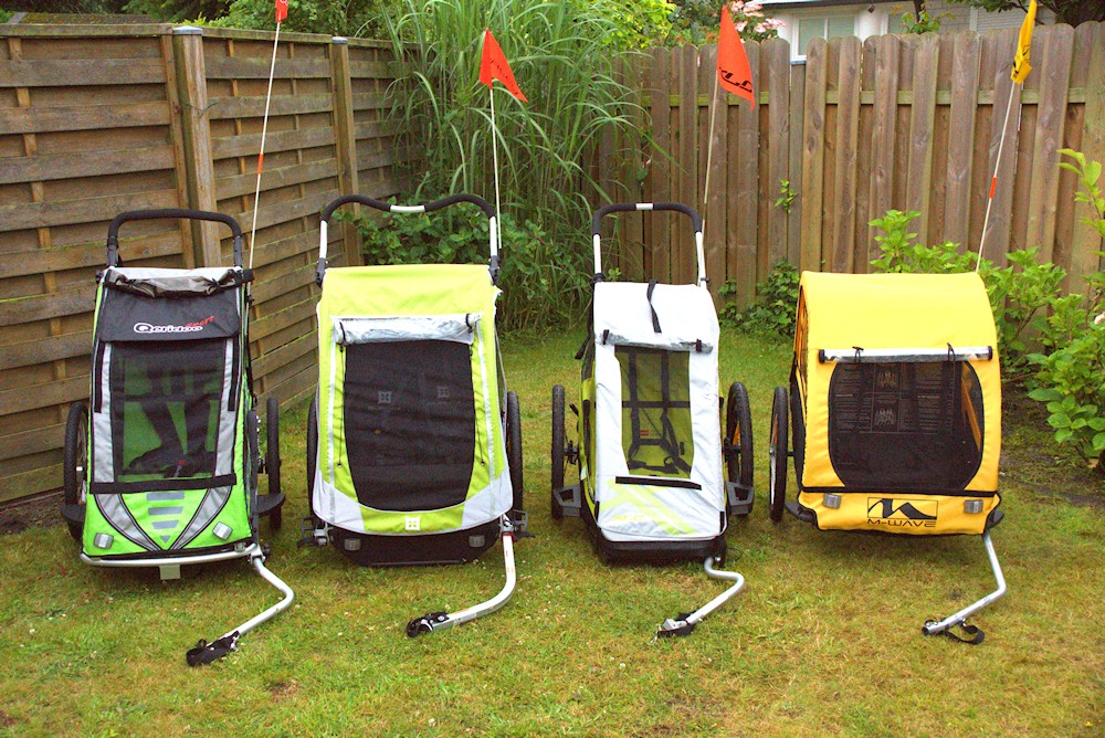 Fahrradanhänger Test - 4 Anhänger nebeneinander Fahrradanhänger Test - 4 Anhänger nebeneinander