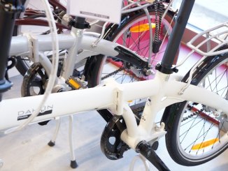 Klappfahrräder in einer Reihe - Faltrad Test