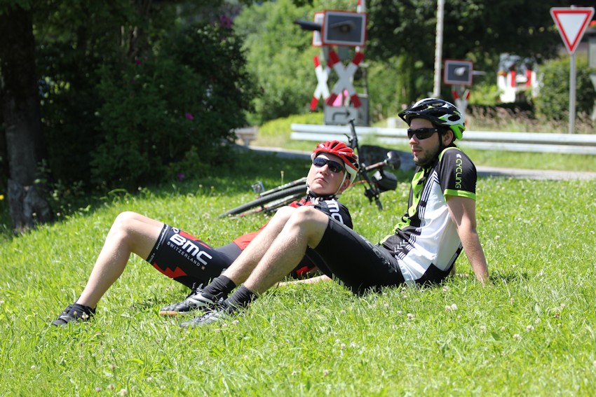 Soeren und Carsten bei der Pause am Iller