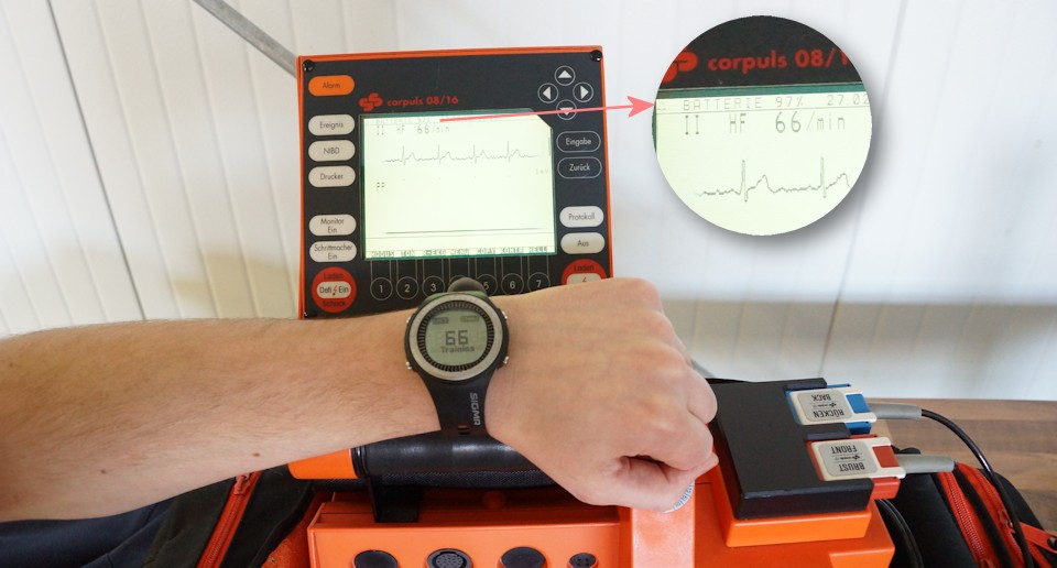 Pulsuhr Test Vergleich mit EKG 0816 Corpuls