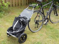 Burley Travoy Test - Transport Trolley am Fahrrad