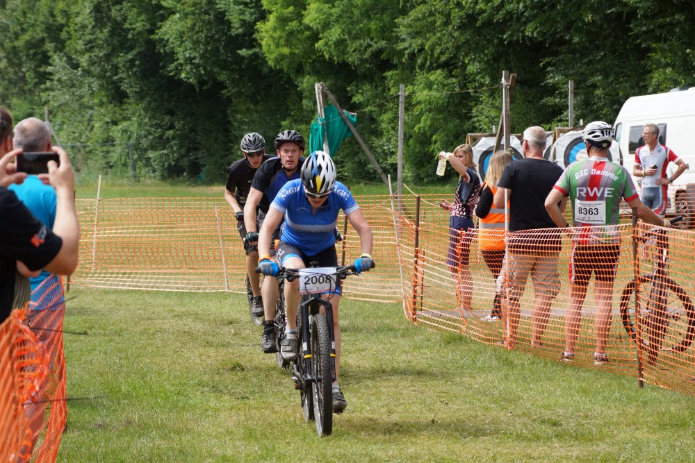 drei fahrer alfseerennen 24h mtb