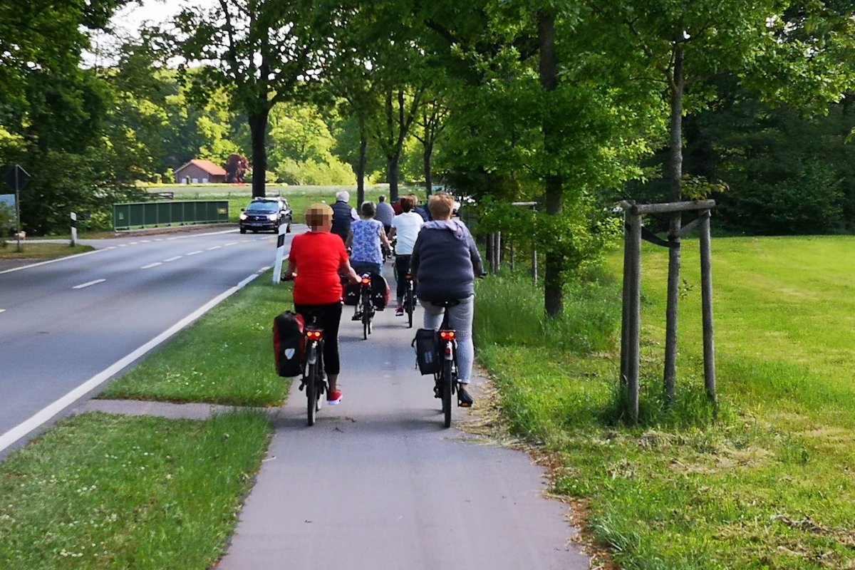 Fahrradweg im Ammerland Fahrradweg im Ammerland