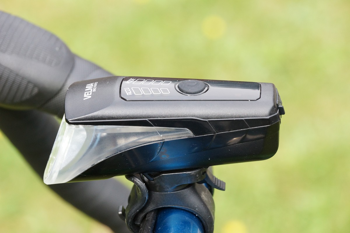 https://www.fahrradmagazin.net/bilder/2020/08/velmia-fahrradlampe-test.jpg