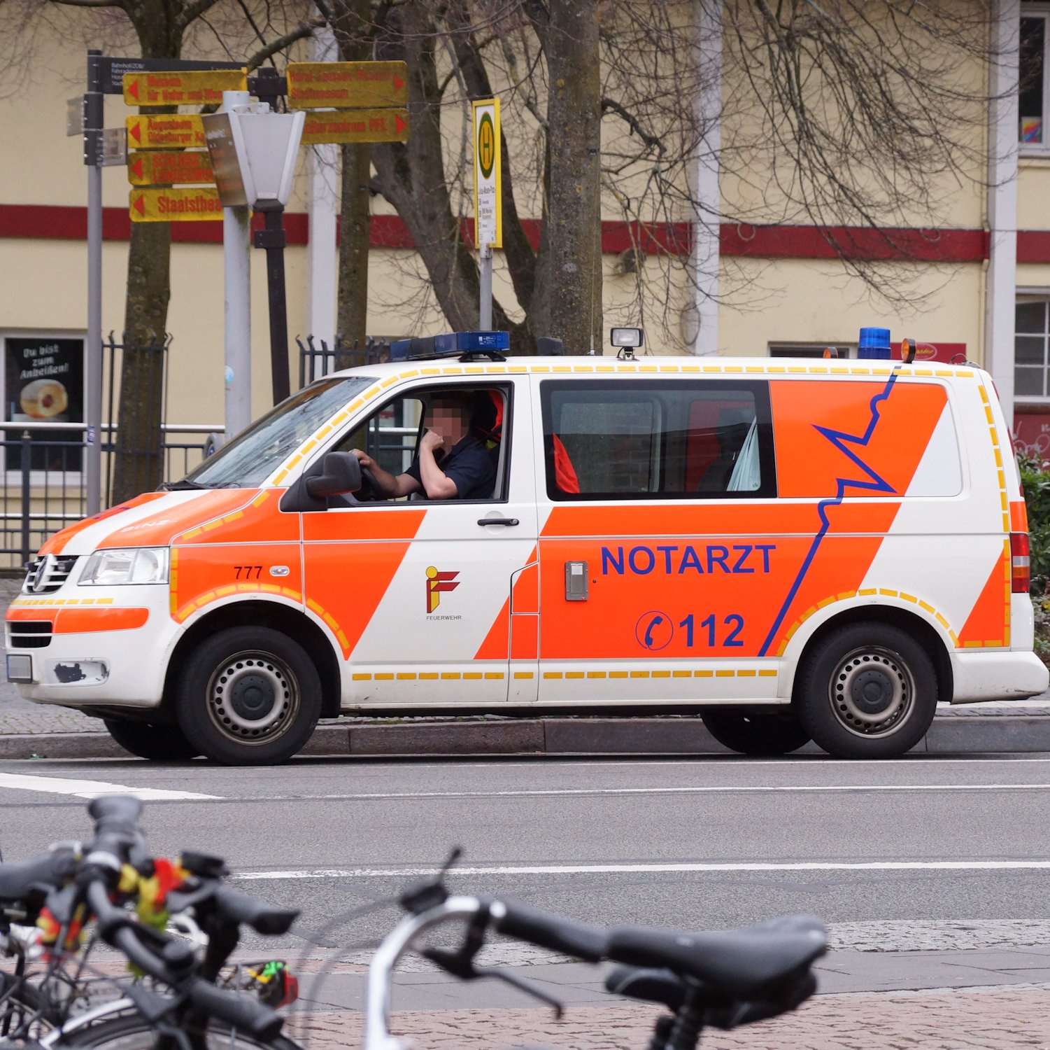 Notarzt Notarzt Unfall Fahrrad
