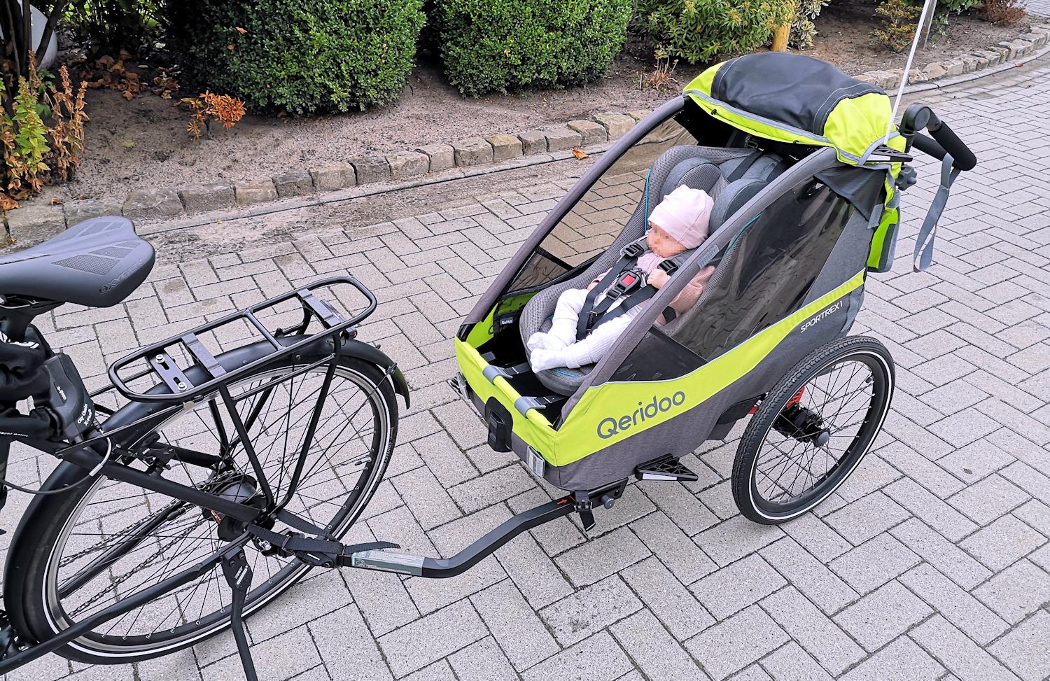 Qeridoo Sportrex 1 Fahrradanhänger mit Babyschale